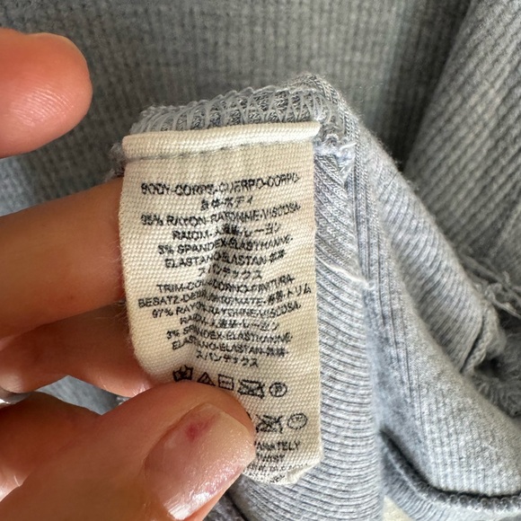 We The Free XS Blue Waffle Thermal Long Sleeve Sweater Distressed - Picture 6 of 10